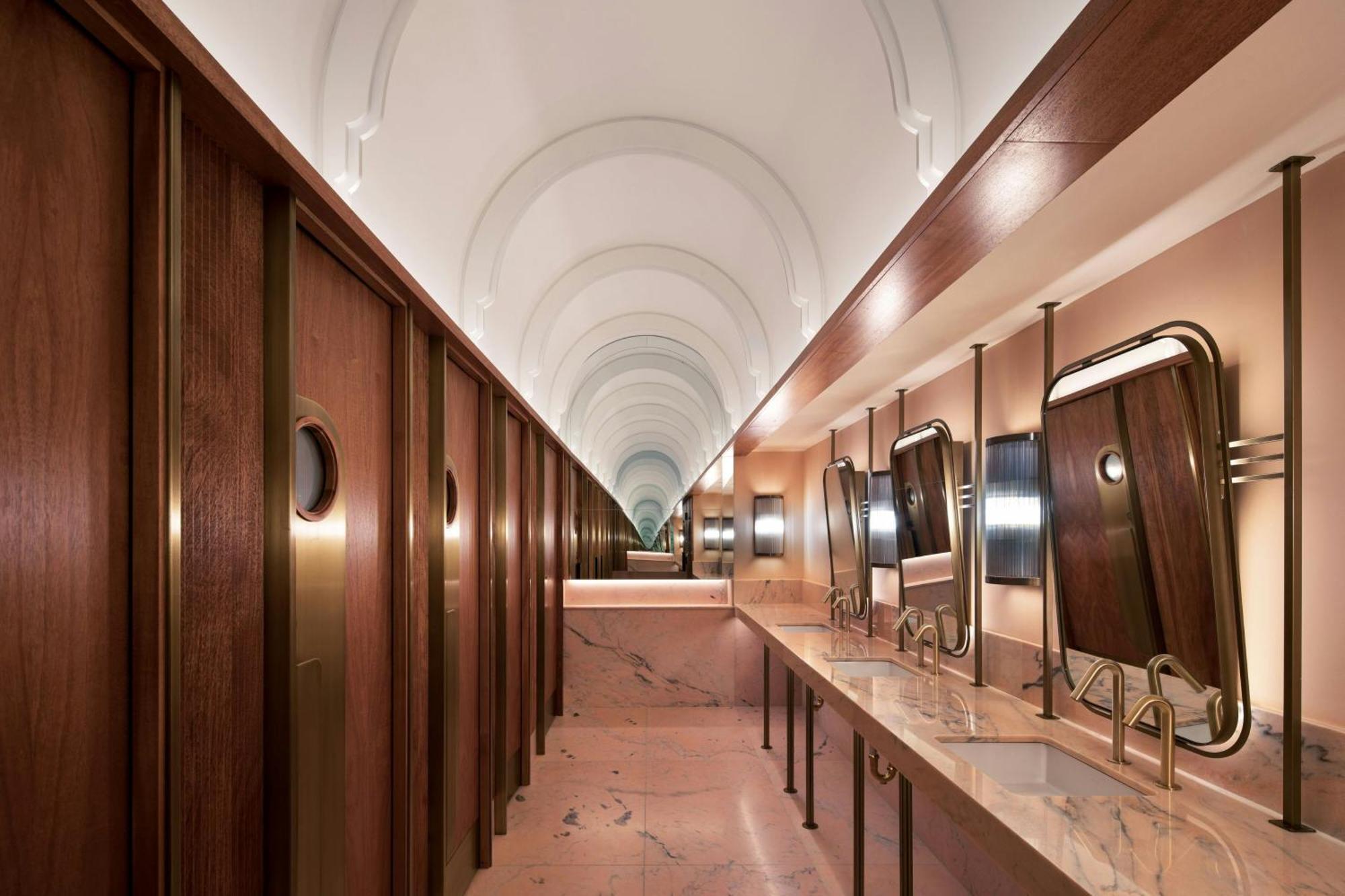 Honeyrose Hotel, Montreal, A Tribute Portfolio Hotel المظهر الخارجي الصورة The interior of the new washroom
