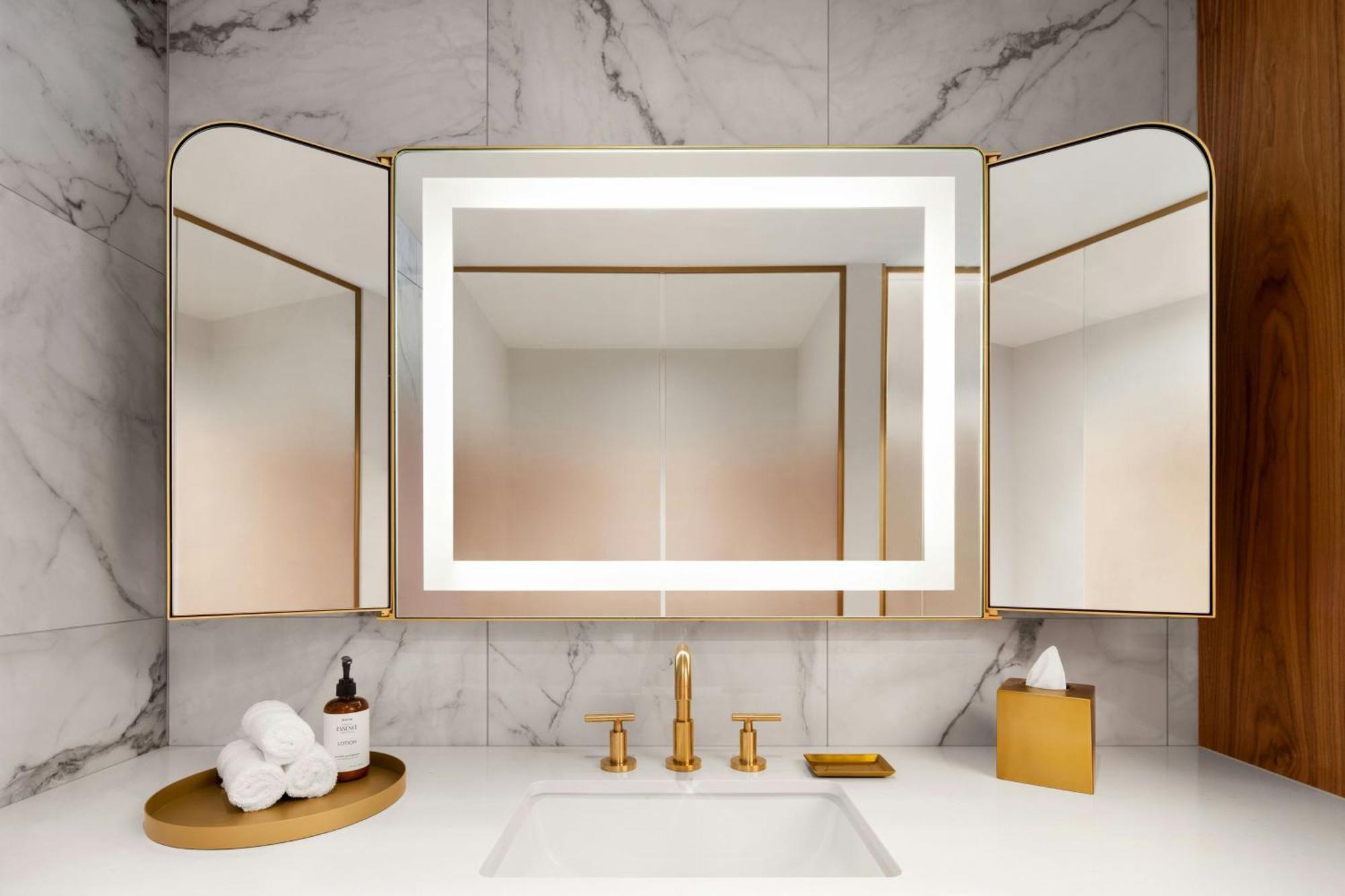 Honeyrose Hotel, Montreal, A Tribute Portfolio Hotel المظهر الخارجي الصورة Bathroom fixtures by Dornbracht